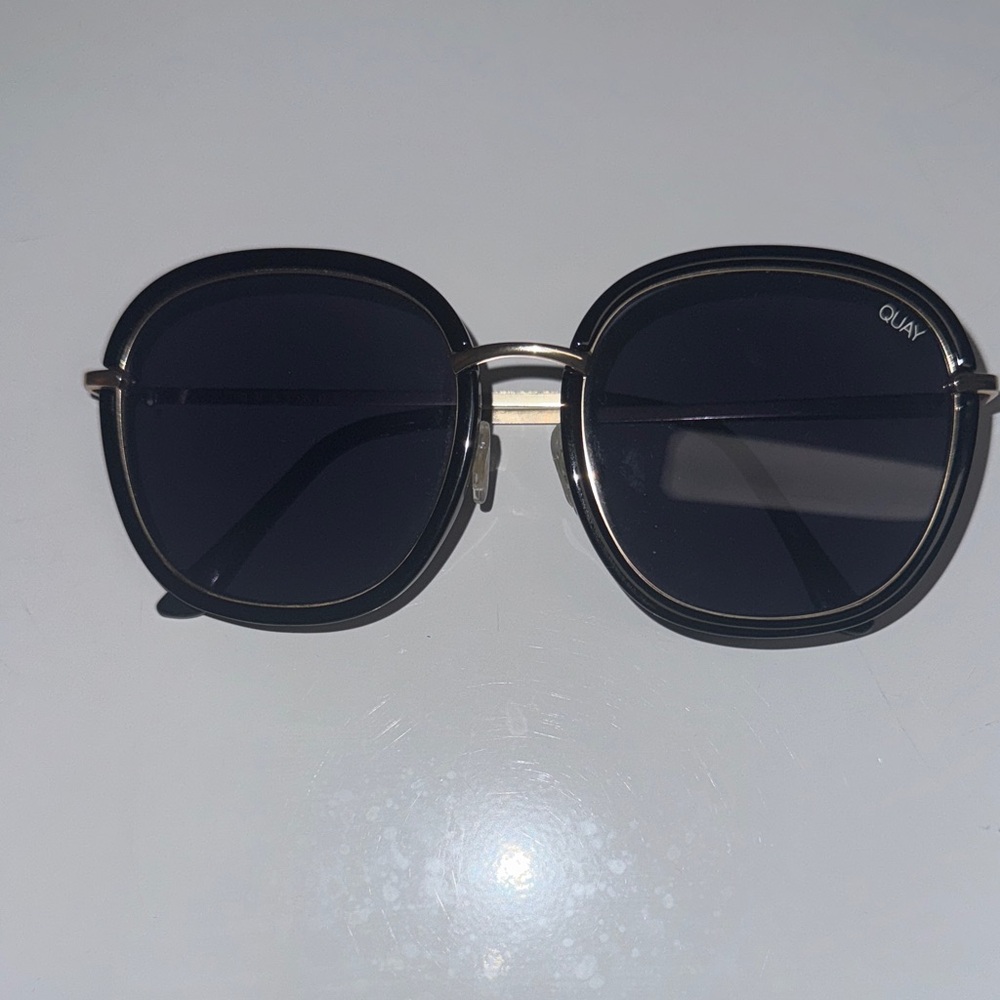 Quay Australia Black Frame Sunglasses with Gold Accents